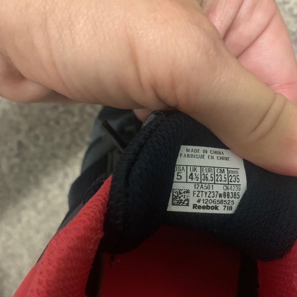 Kids Reebok Yourflex Train Tennis Shoes - Picture 4 of 5